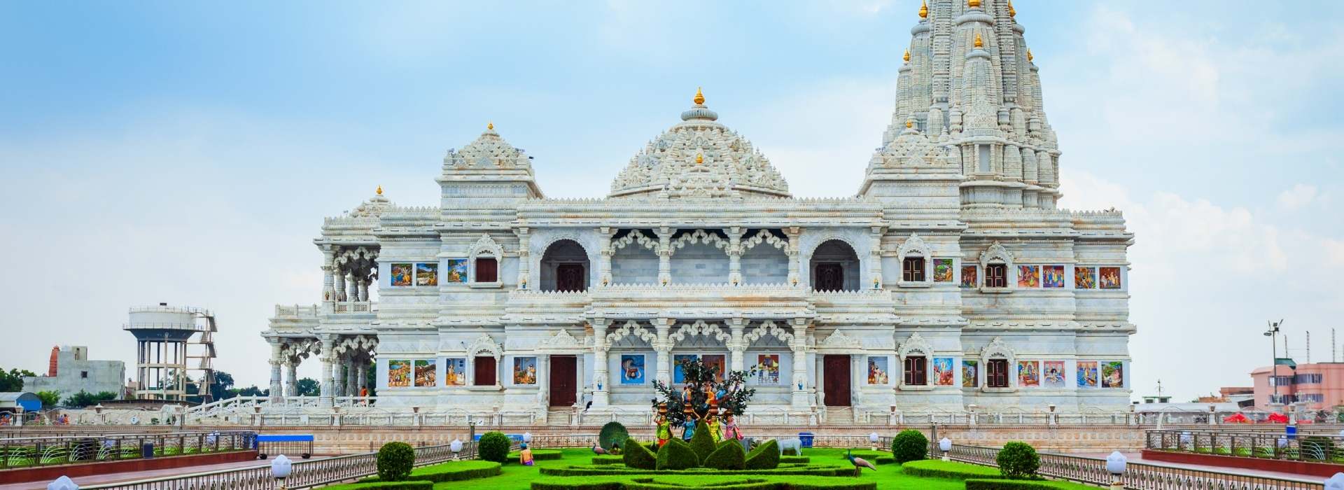 Read more about the article Agra, Delhi, Mathura-Vrindavan Tour