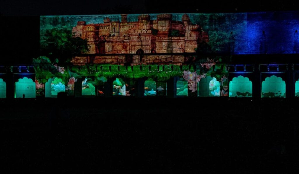Projection mapping display during Rang-e-Agra Yugon Ka Safar at Agra Fort
